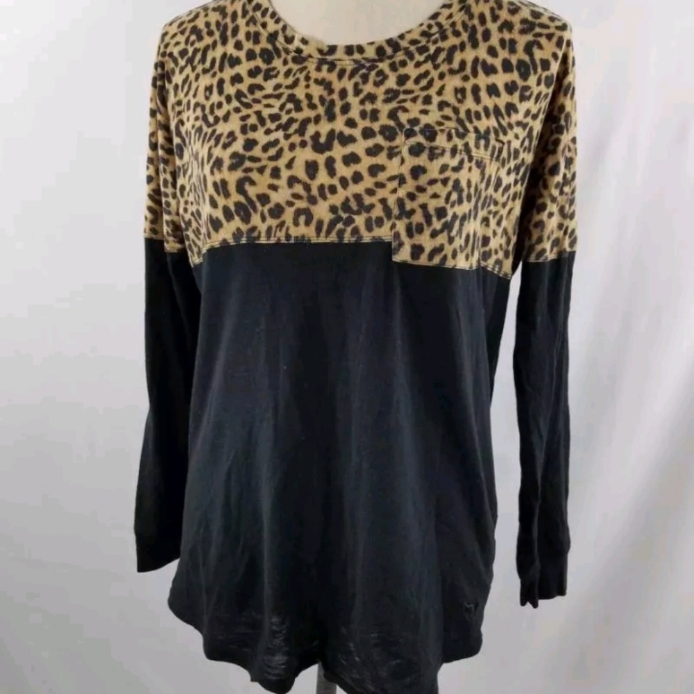 Victoria's Secret PINK Black & Leopard Cheetah Long Sleeve Pocket Shirt Top